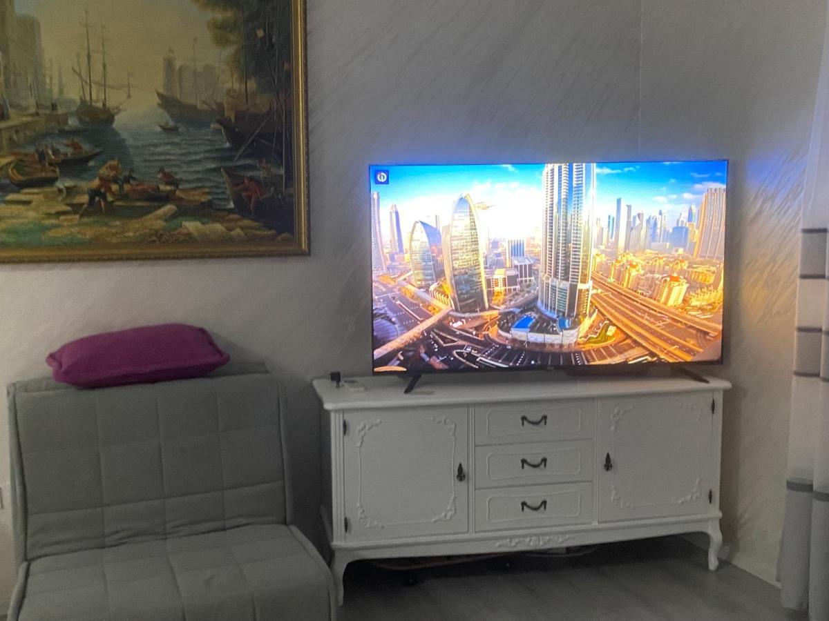 Apartman Lara Sveti Stefan Exteriör bild