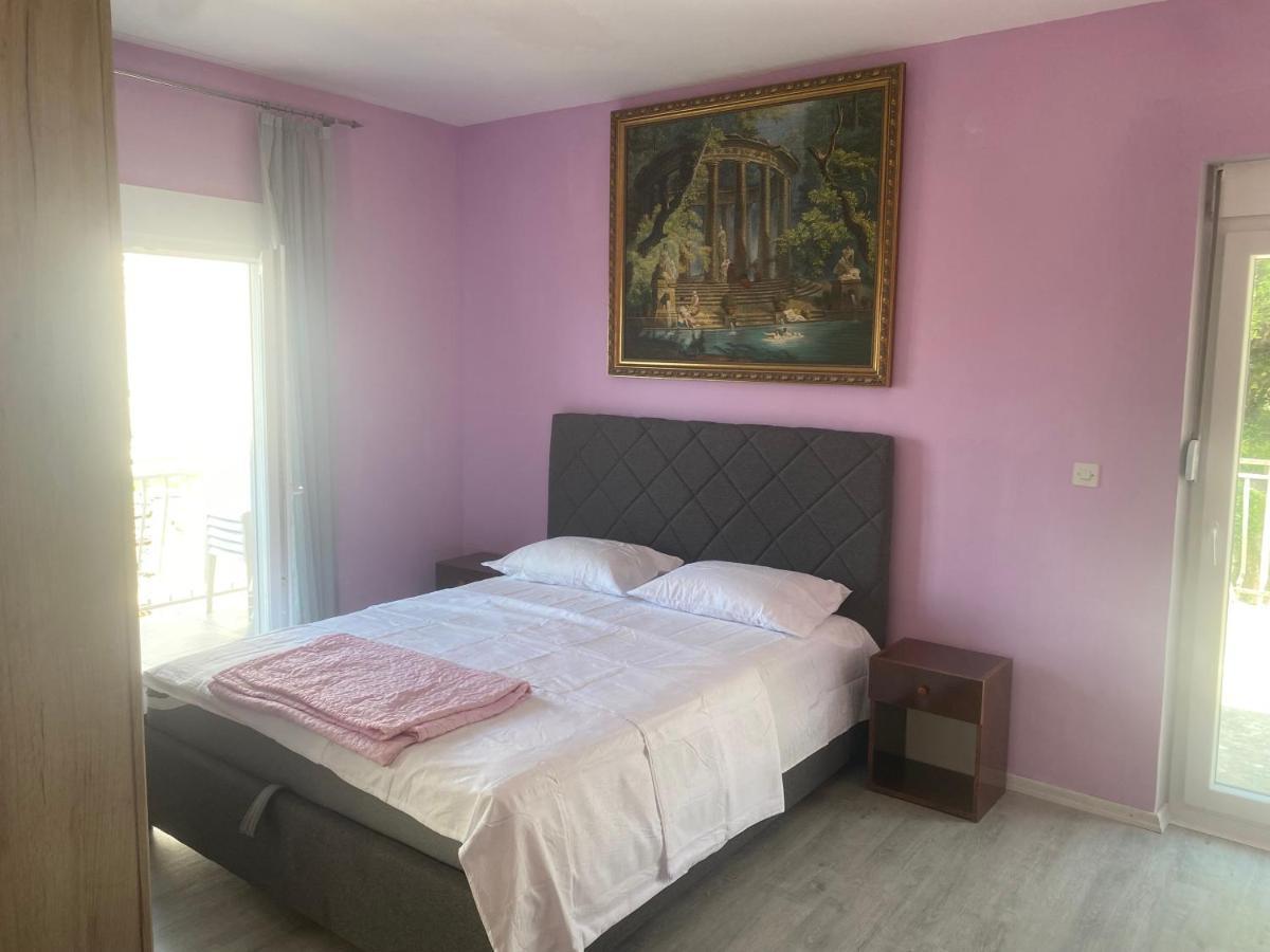 Apartman Lara Sveti Stefan Exteriör bild