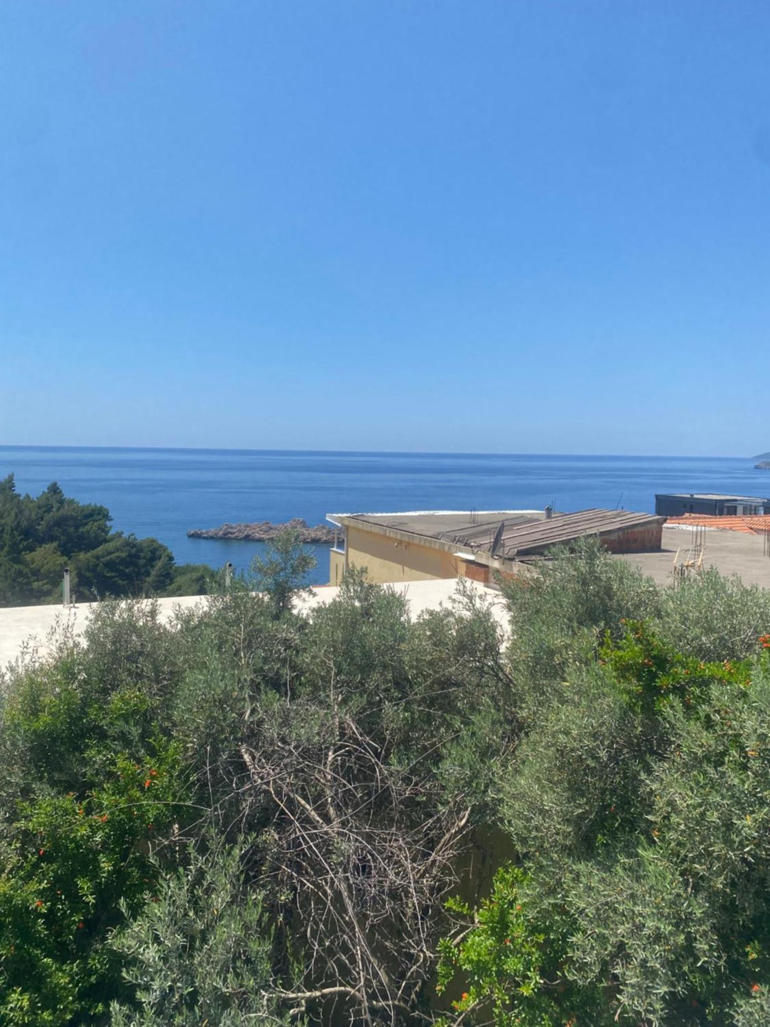 Apartman Lara Sveti Stefan Exteriör bild